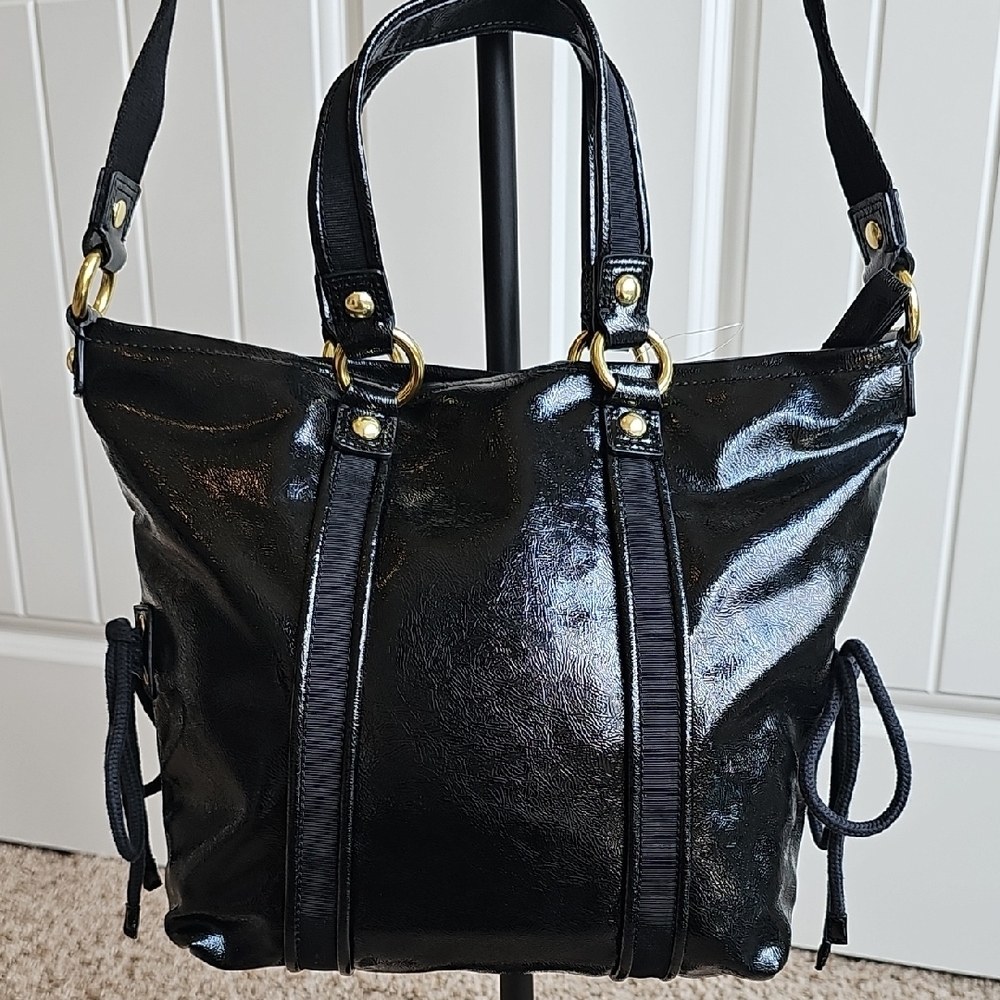Coach NWOT Poppy Daisy Liquid Leather Tote Shoulder Bag - Picture 7 of 11